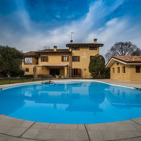 Casale La Meridiana 폰티술민치오 외부 사진